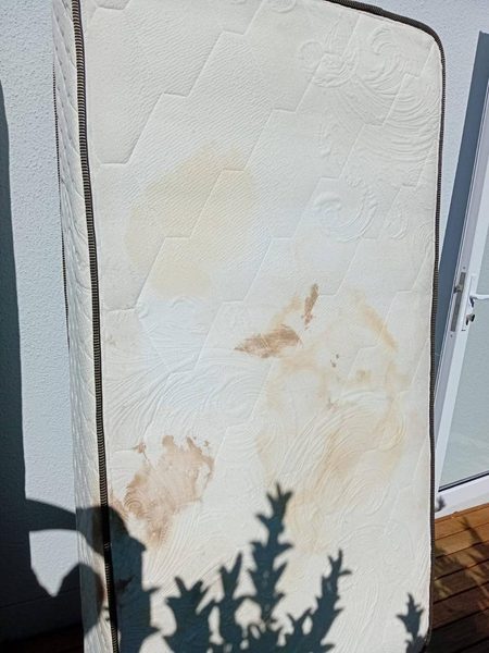 Single Bed Mattress Refresh — Quinton Chinoz Projects Cape Town